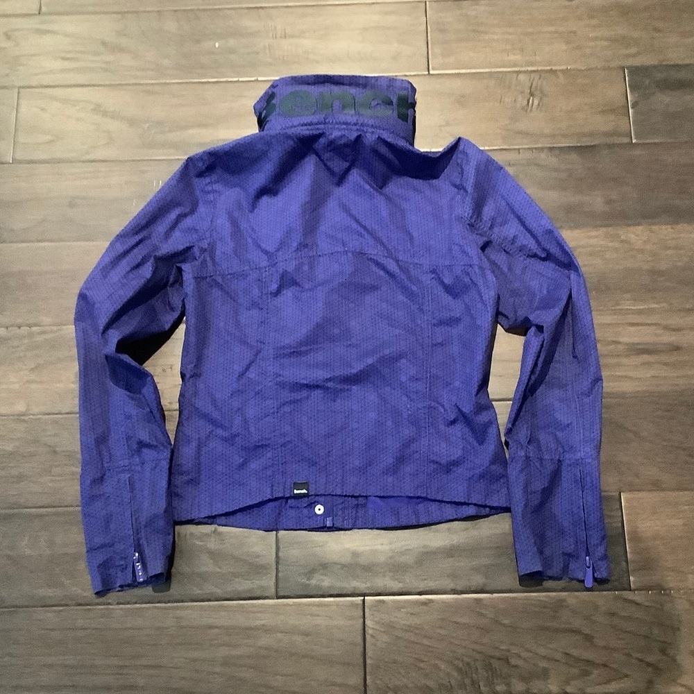 Price firm:) Spring Bench Jacket - Picture 2 of 5